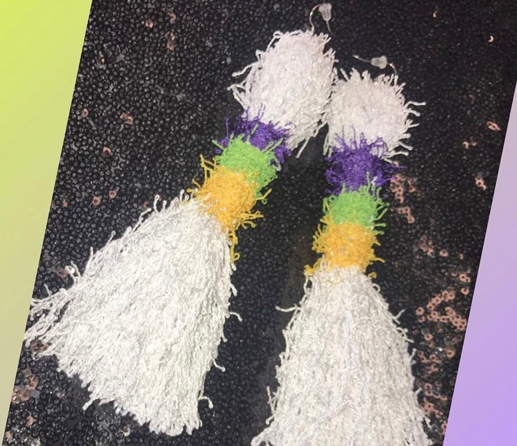 Mardi Gras Drop (White)